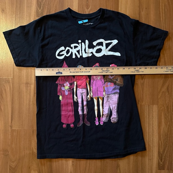 NWT Gorillaz T-shirt size SM/MD Hot Topic - Picture 3 of 4